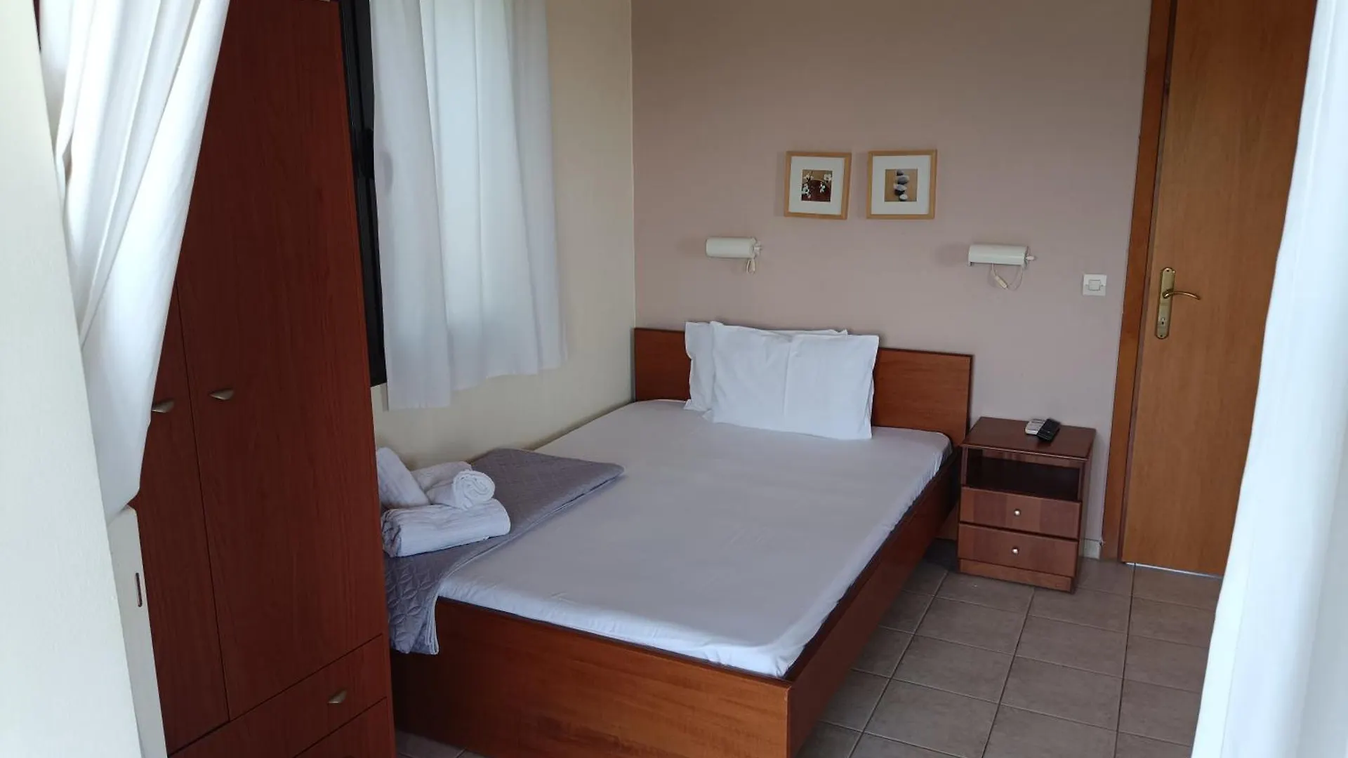 Poseidon Garden Apartment Afytos Greece